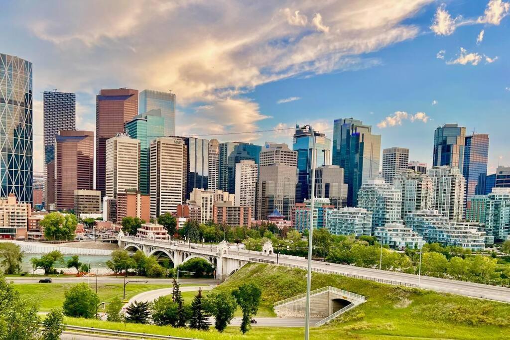 Villa Crescent Heights Majesty YYC Exterior foto